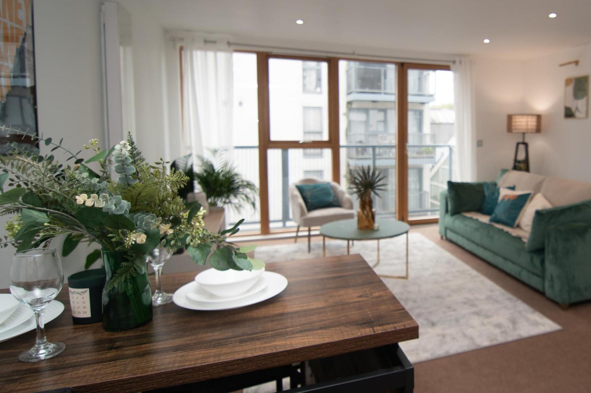 Cosy 2 Bed Hackney Apartment Sleeps 8 * London