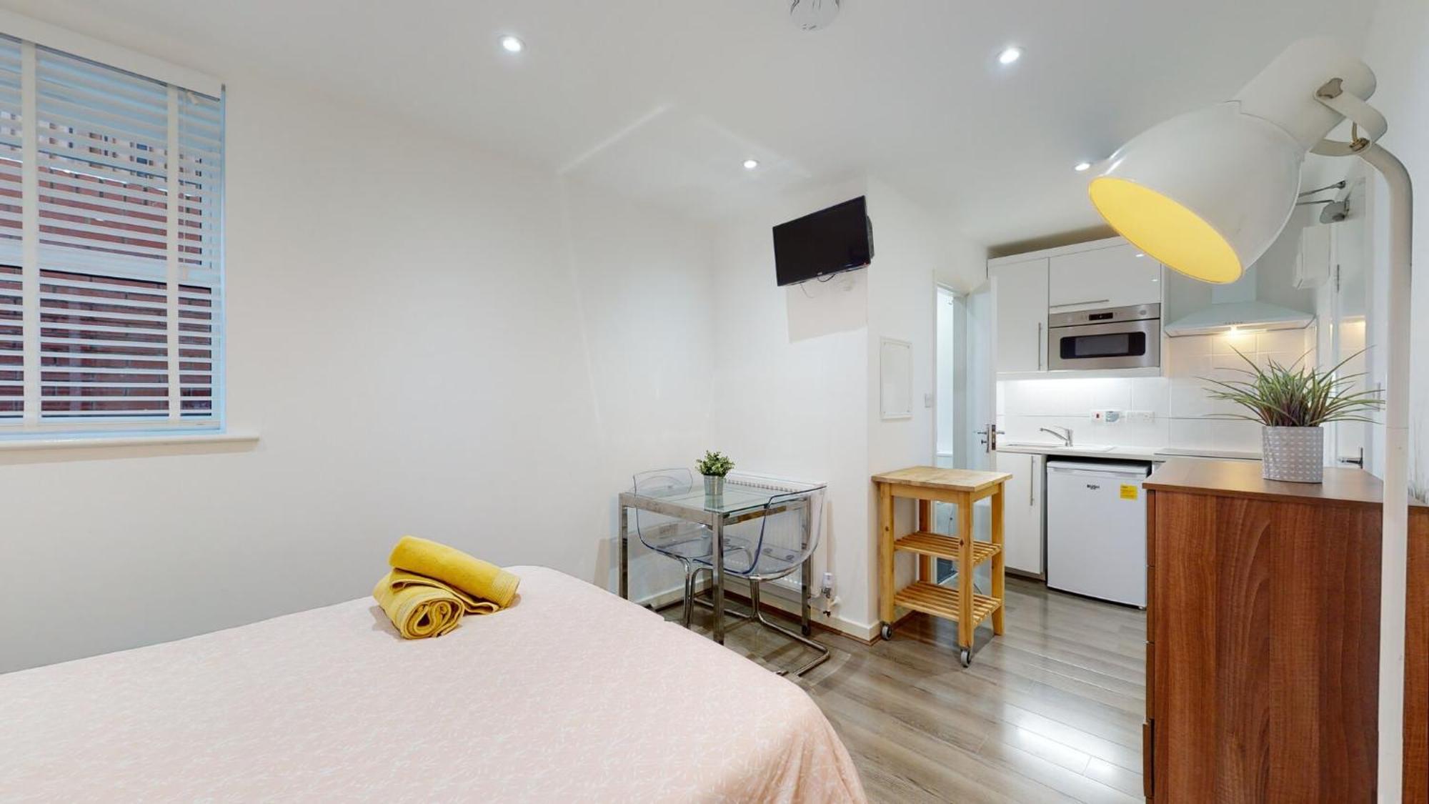 Aparthotel 48b