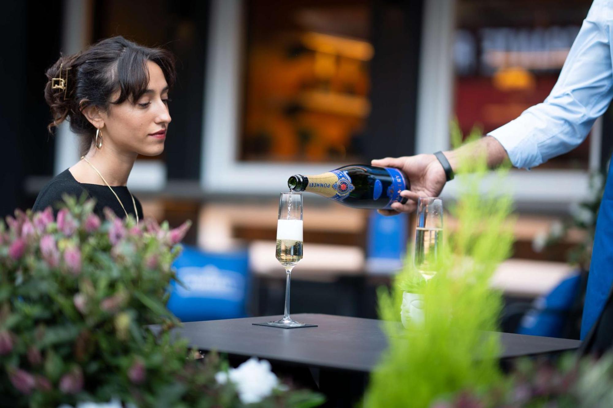 Radisson Blu Hotel, Leicester Square - Formerly Hampshire 5* London