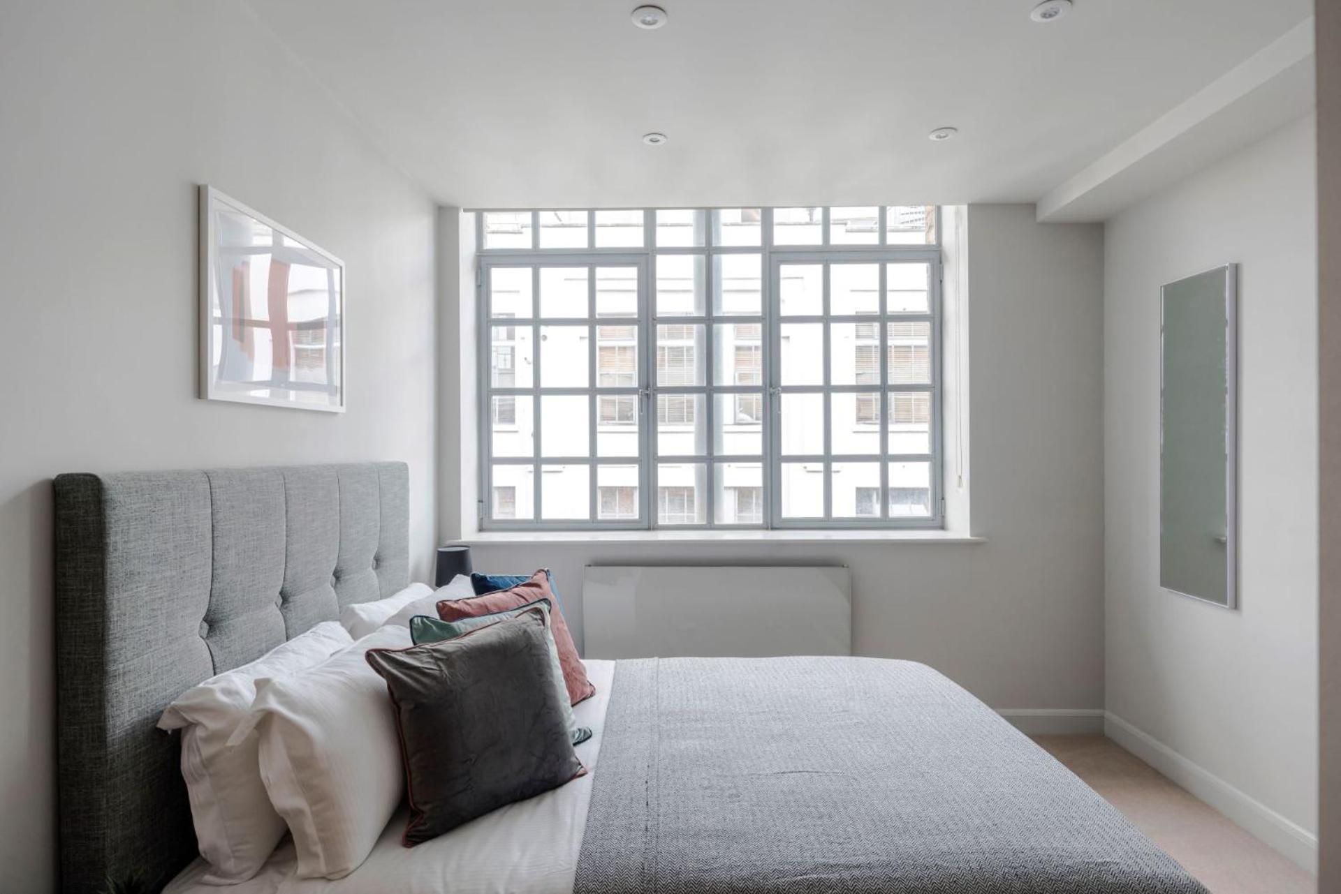 Apartment London's Calling - Farringdon - By Frankie Says