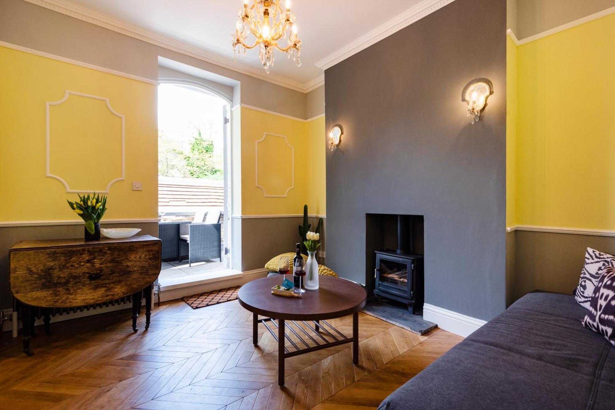 Apartment Stylish Hyde Park Gem London