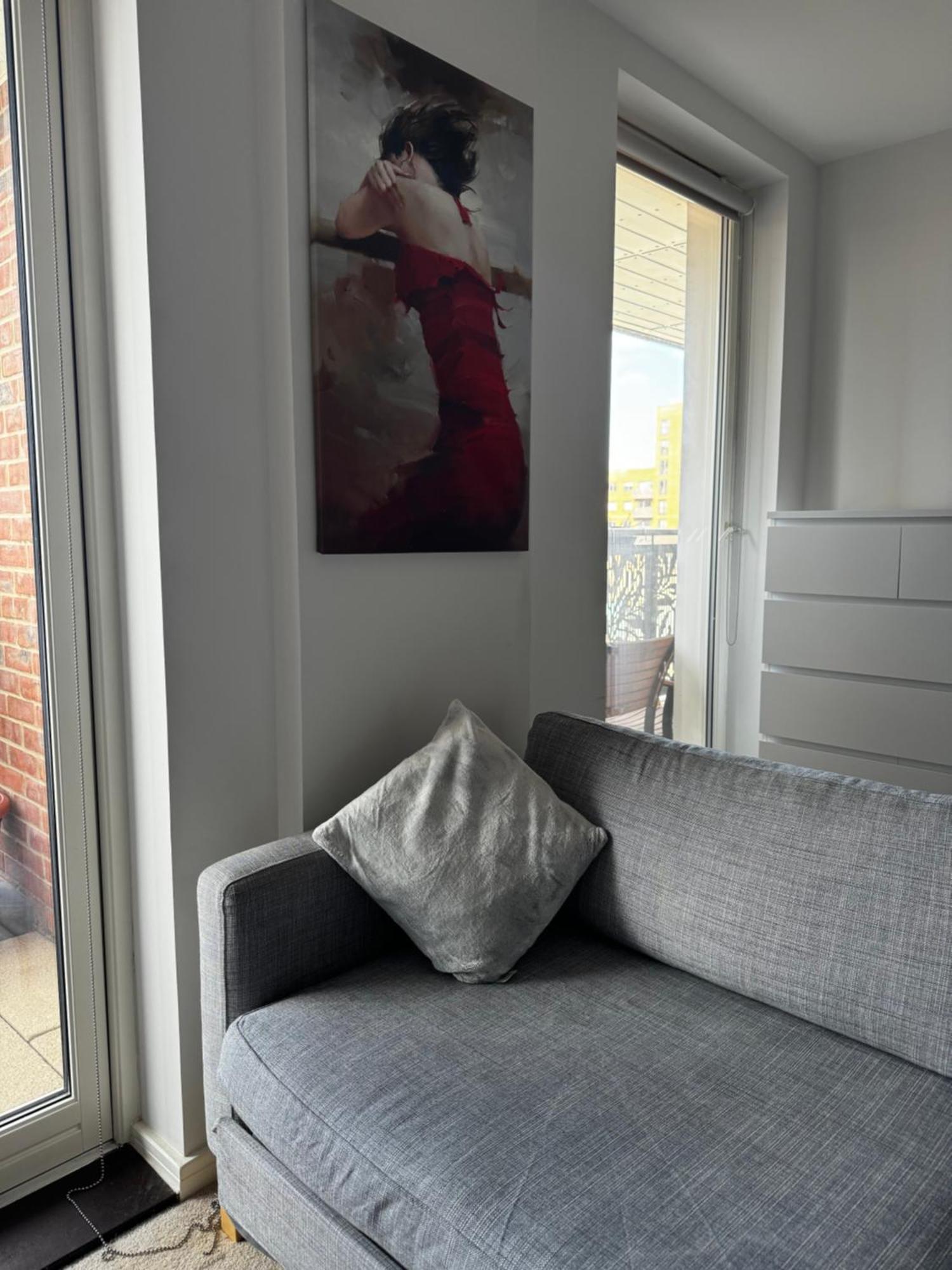 Entire Flat Custom House *