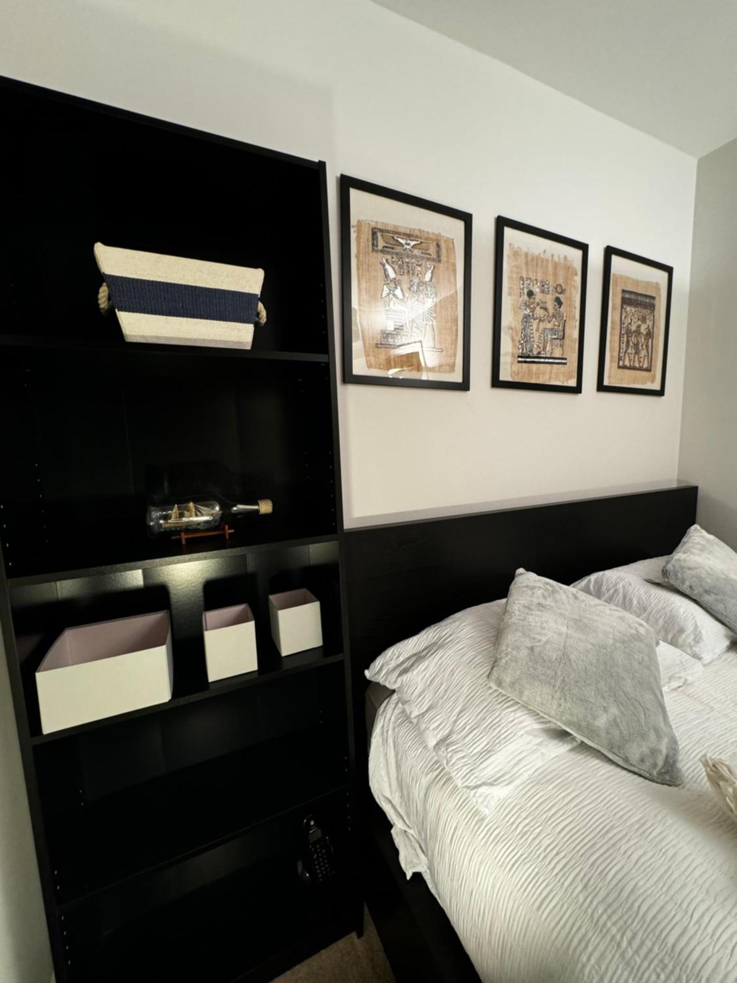 Apartment Entire Flat Custom House London