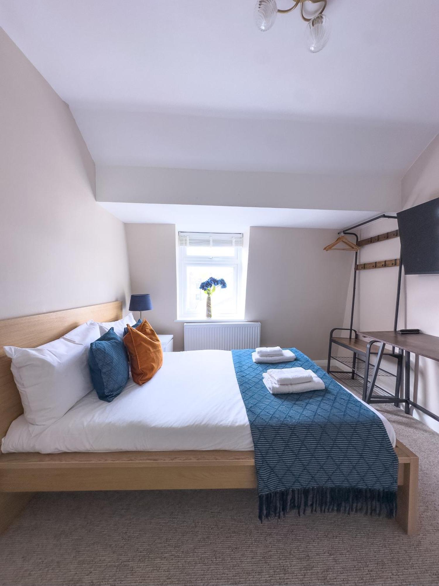 Guest house Camden London