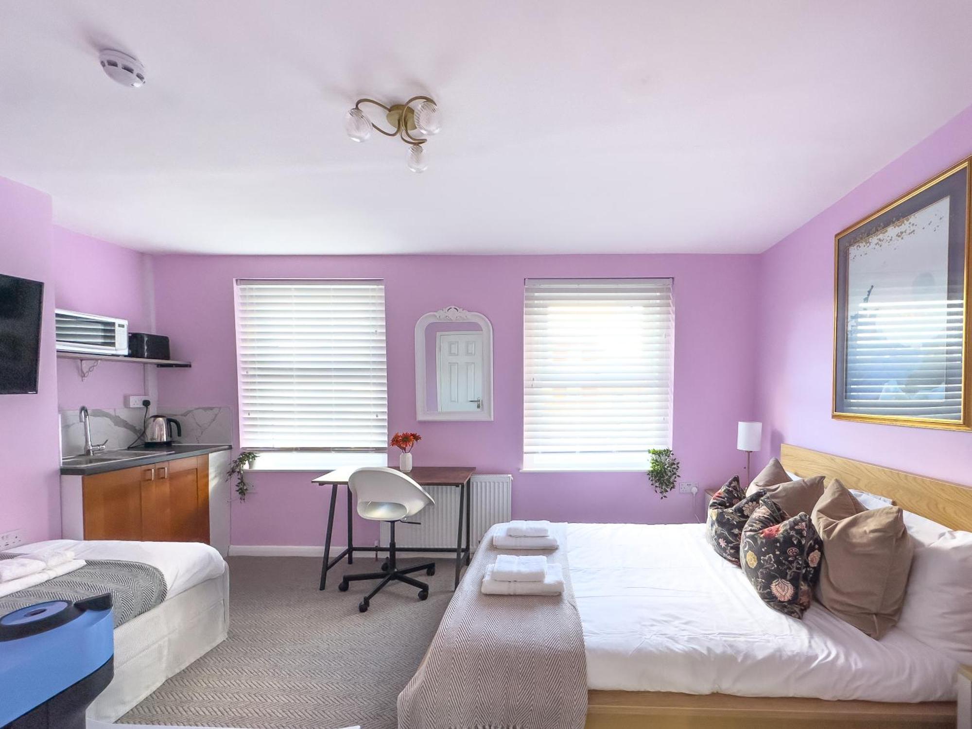 Guest house Camden *