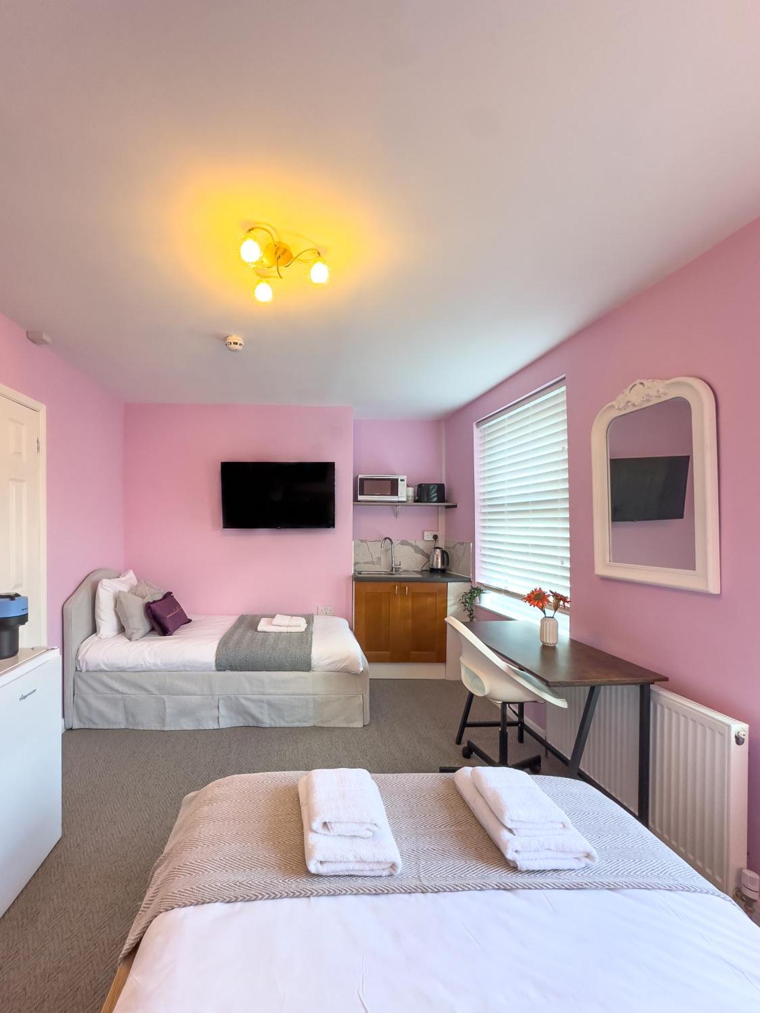 Camden Guest house London