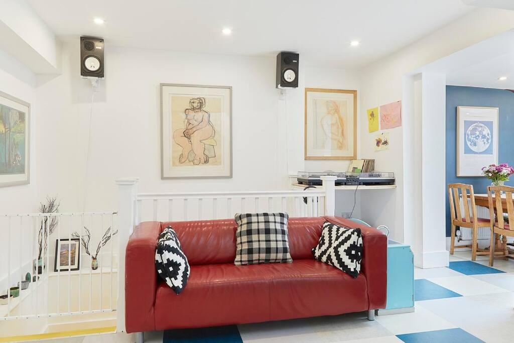 Stylish Family In Artsy Se Ferienhaus *