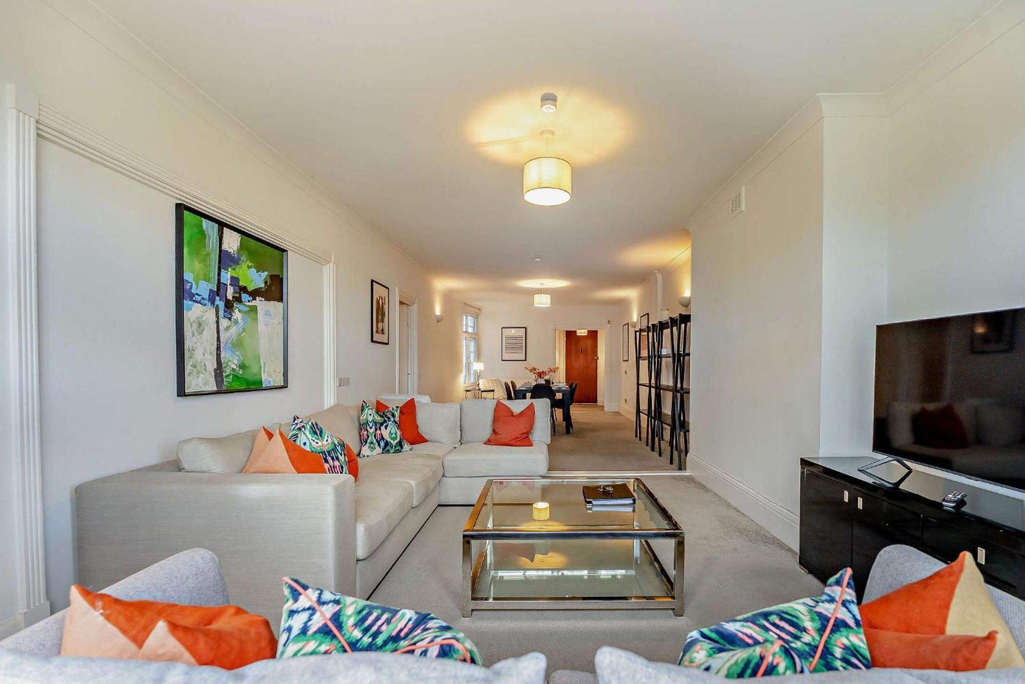 Apartment Strathmore Court *