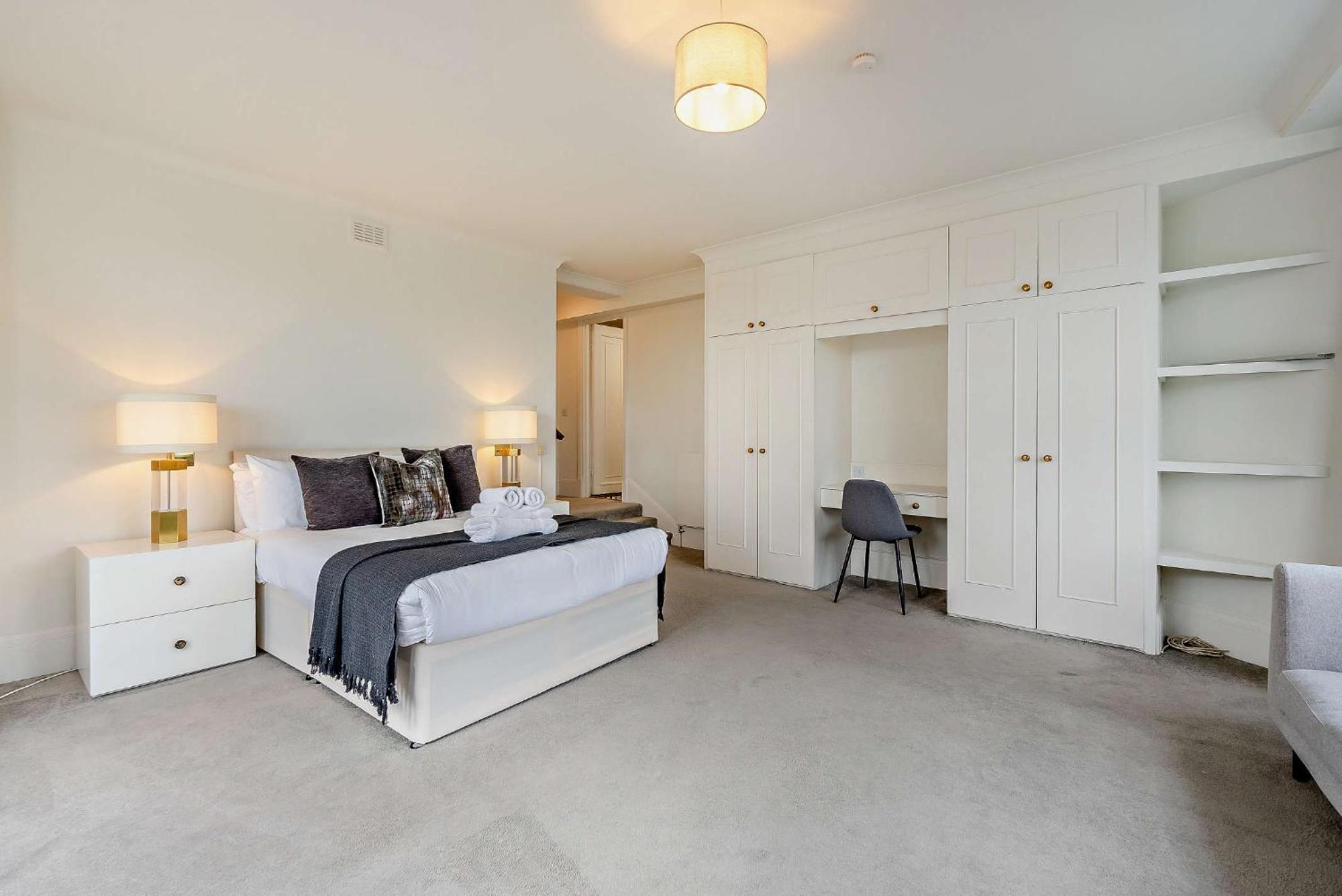 Strathmore Court Apartment