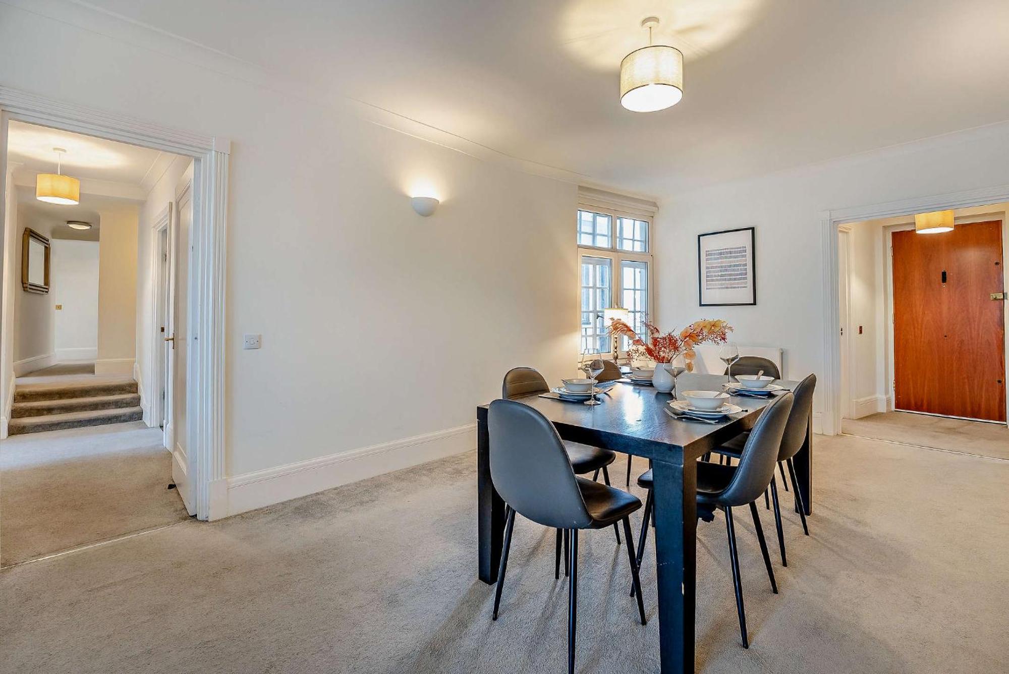 Strathmore Court Apartment