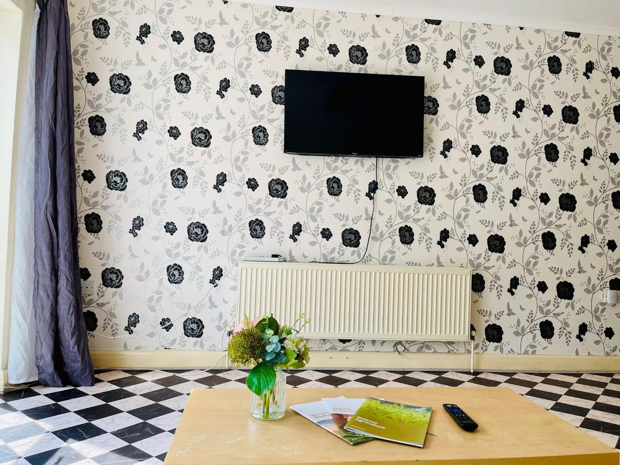 Ensuite Family In Stratford Guest house *