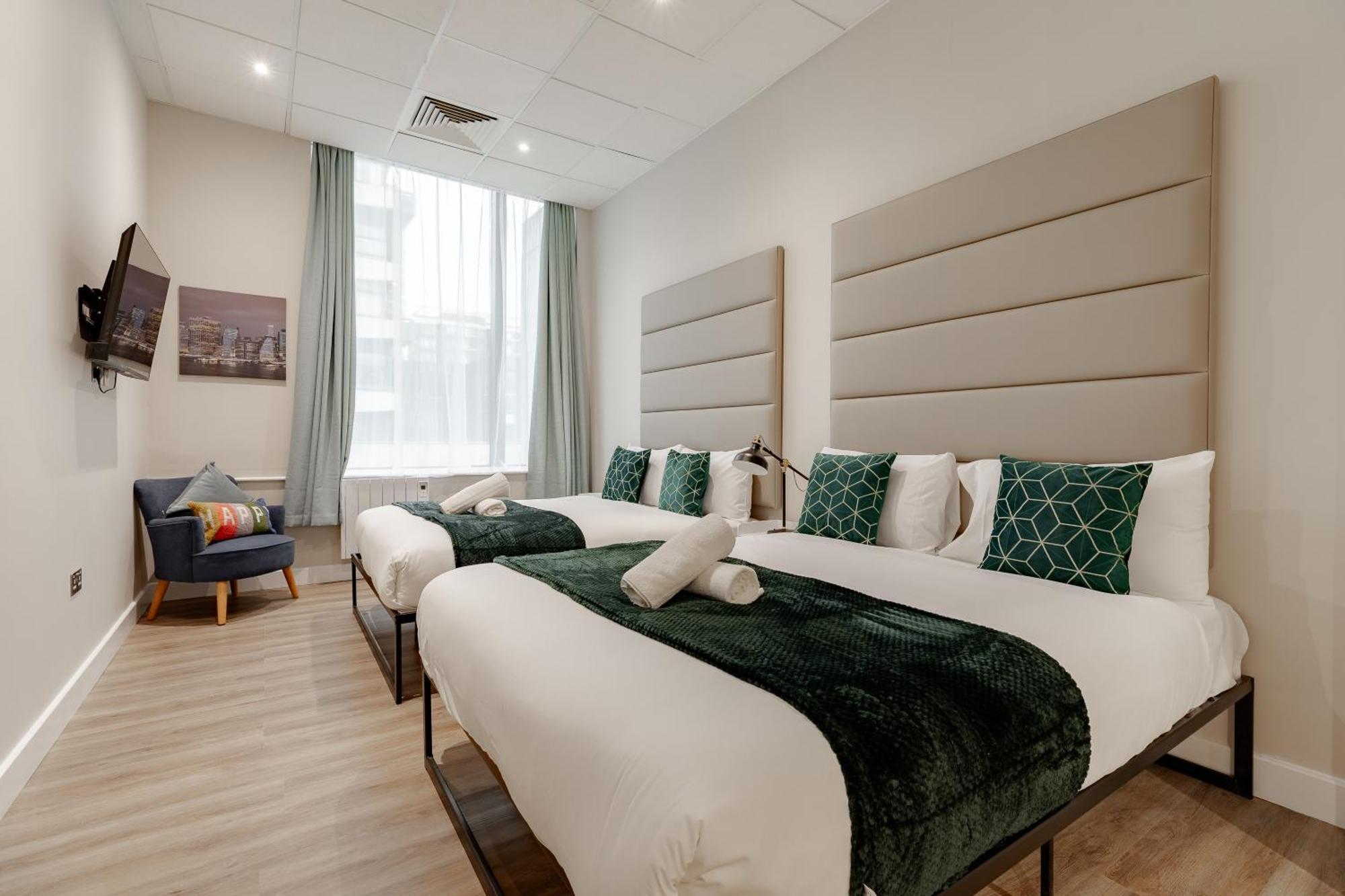 Hyde Park Apartment London