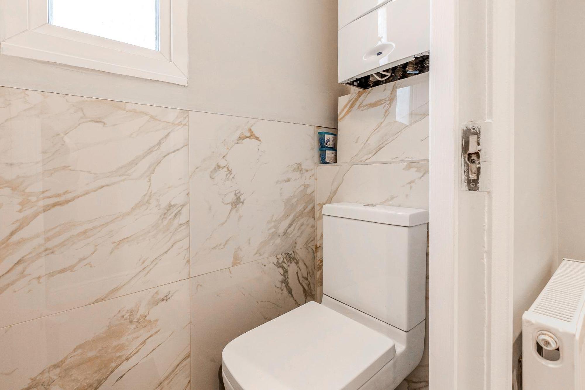 Casa de férias Battersea Spacious Perfect For Family And Groups With Free Parking Sleep 8