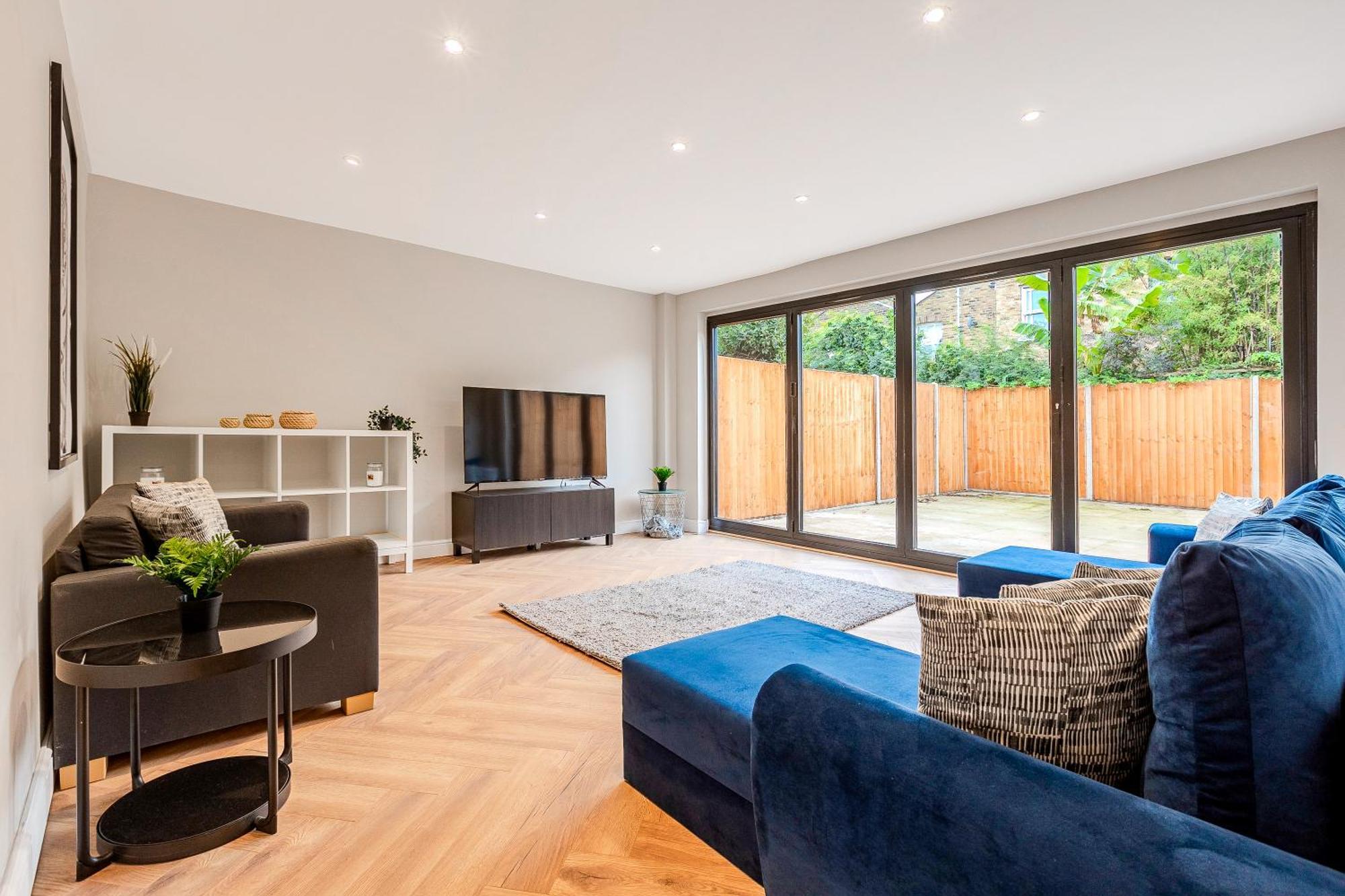 Casa de férias Battersea Spacious Perfect For Family And Groups With Free Parking Sleep 8 Londres