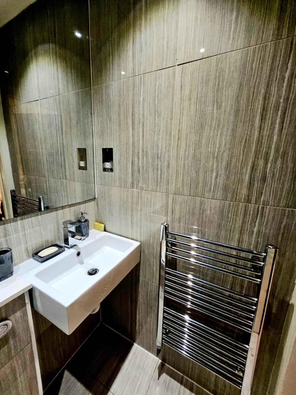 Apartment For Three London
