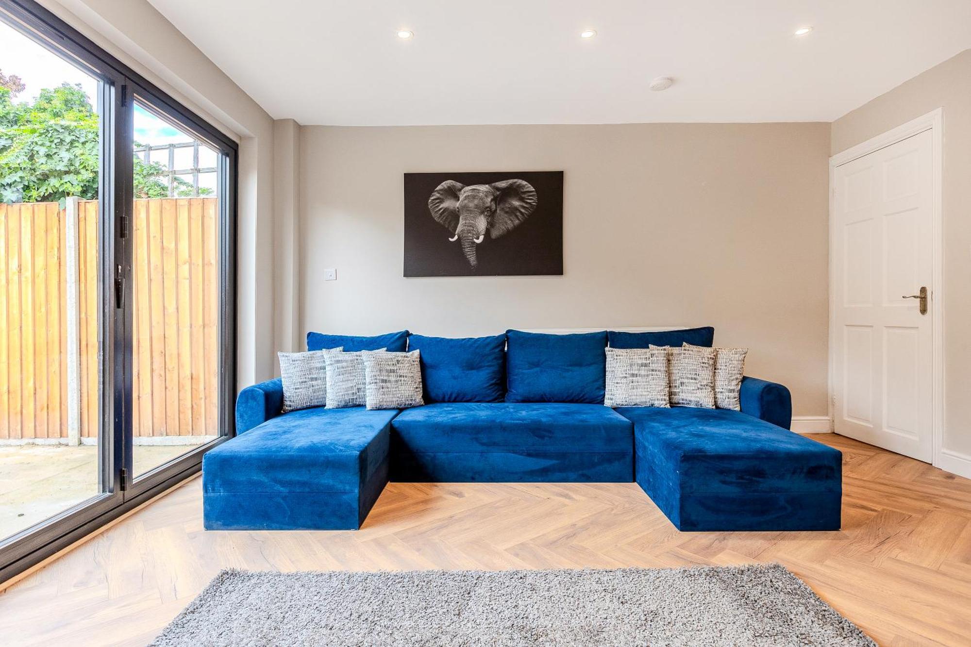 Casa de férias Battersea Spacious Perfect For Family And Groups With Free Parking Sleep 8