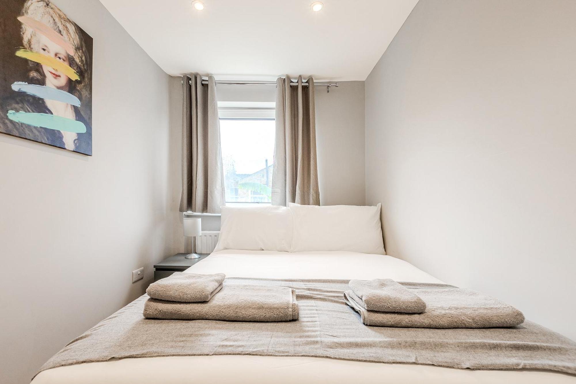 Battersea Spacious Perfect For Family And Groups With Free Parking Sleep 8 Casa de férias Londres