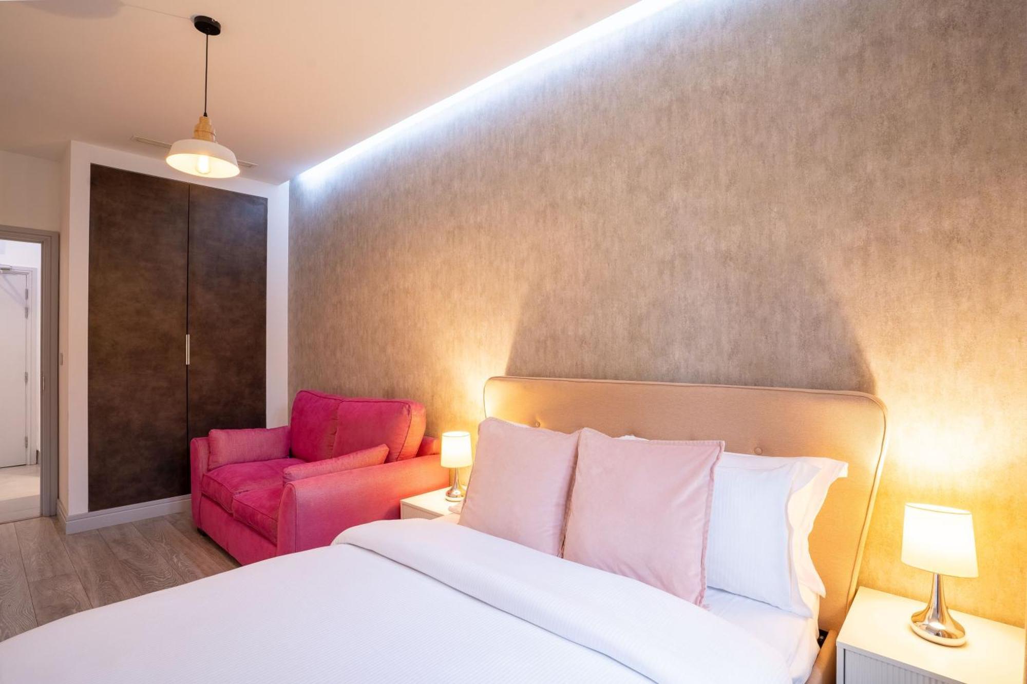 Stylish Modern By Livestay Short Lets & Serviced Nw6 *