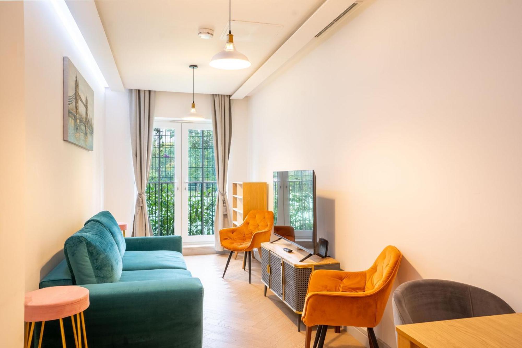 Apartment Stylish Modern By Livestay Short Lets & Serviced Nw6 *