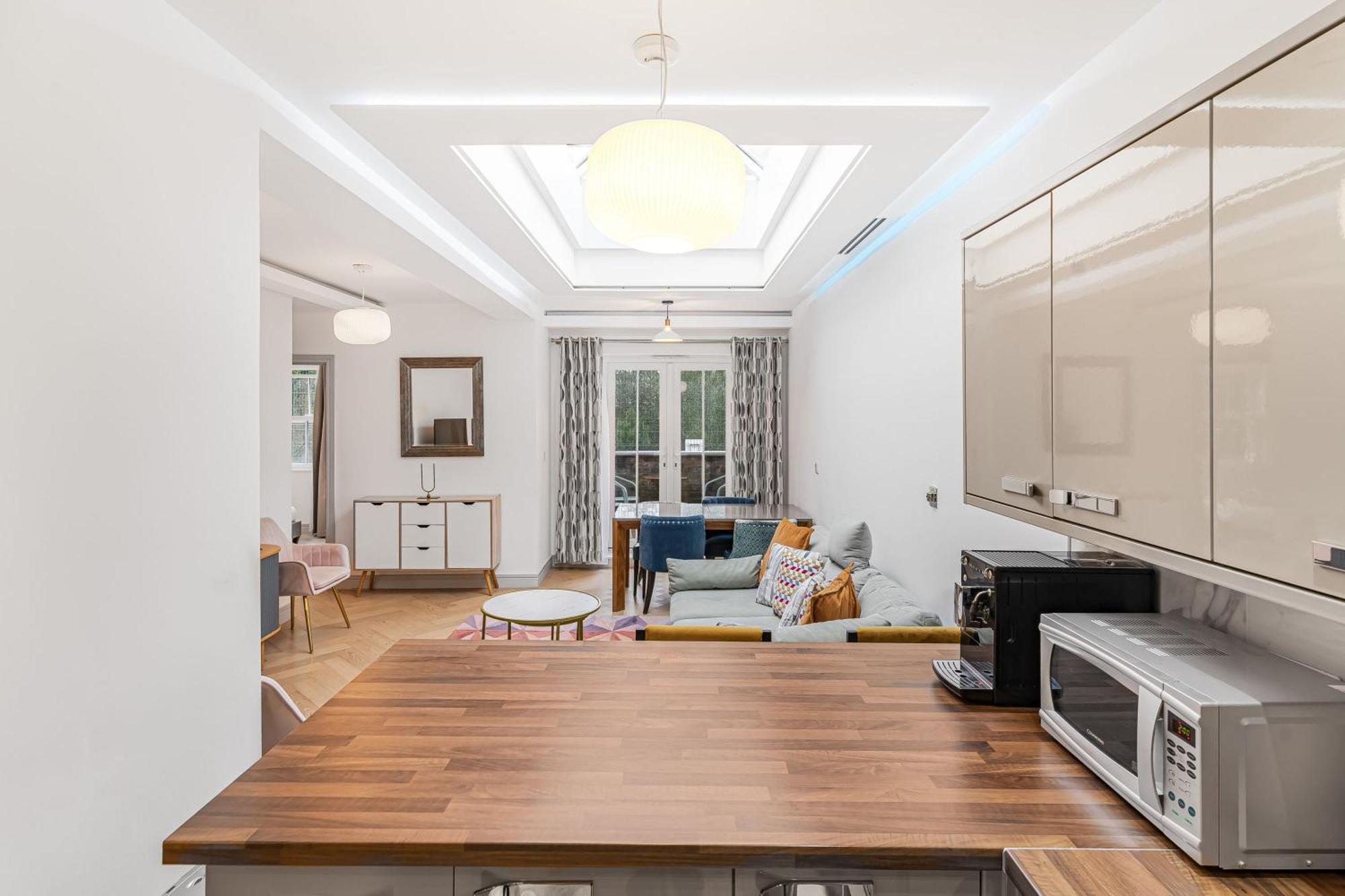 Apartment Stylish Modern By Livestay Short Lets & Serviced Nw6 *