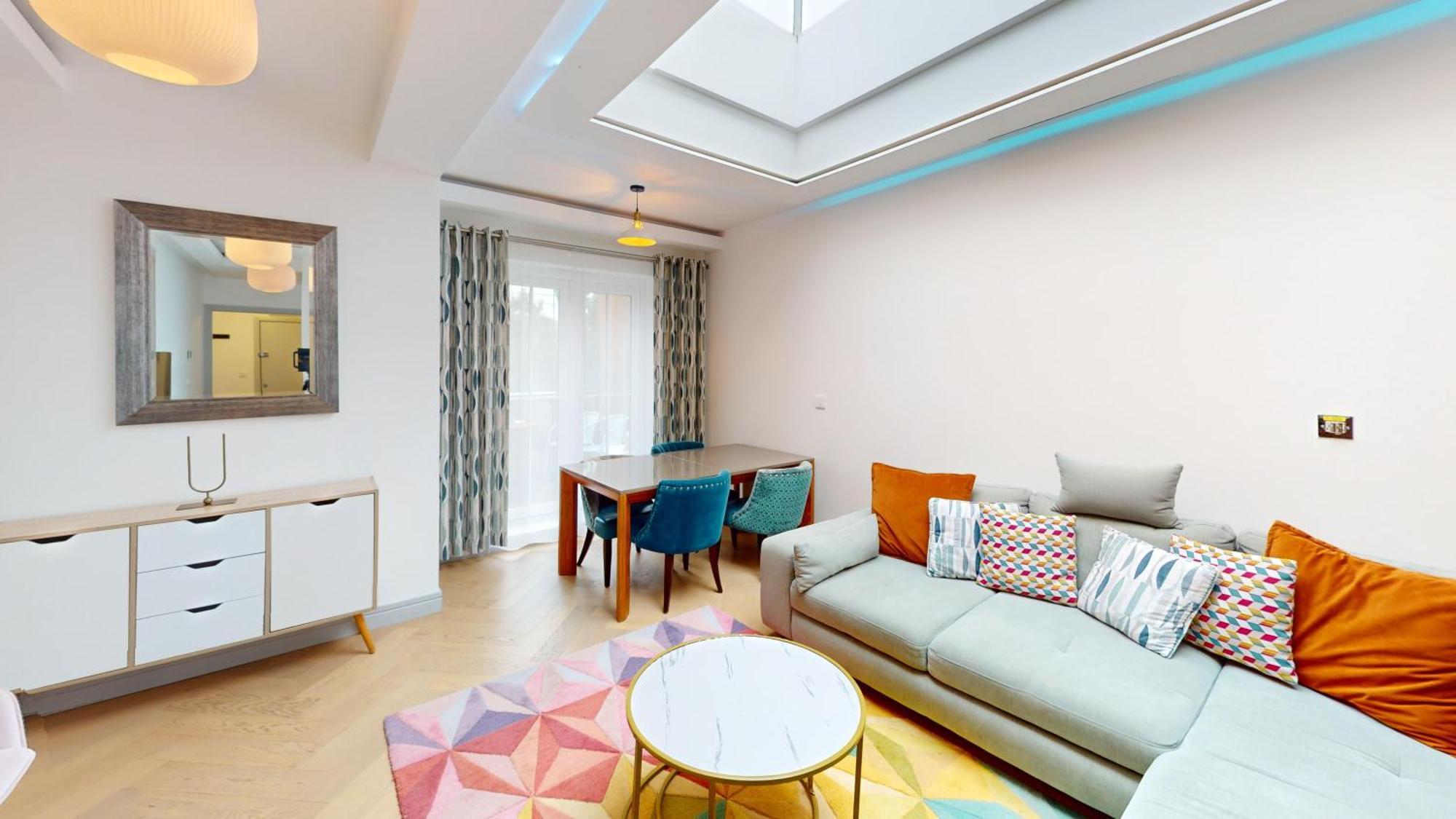 Stylish Modern By Livestay Short Lets & Serviced Nw6 Apartment