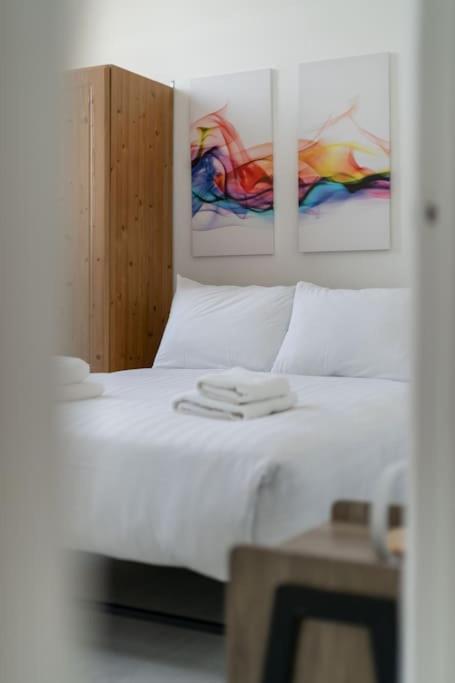 Cozy 2-bedroom Flat In West *