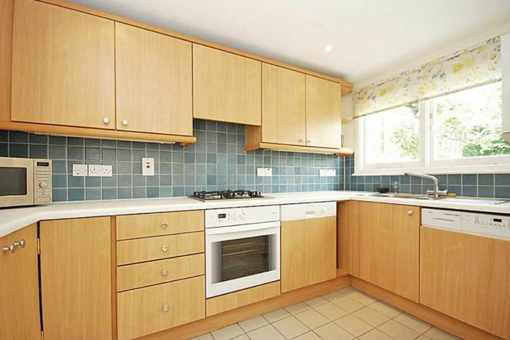 Kensington Two Bedroom House Apartment