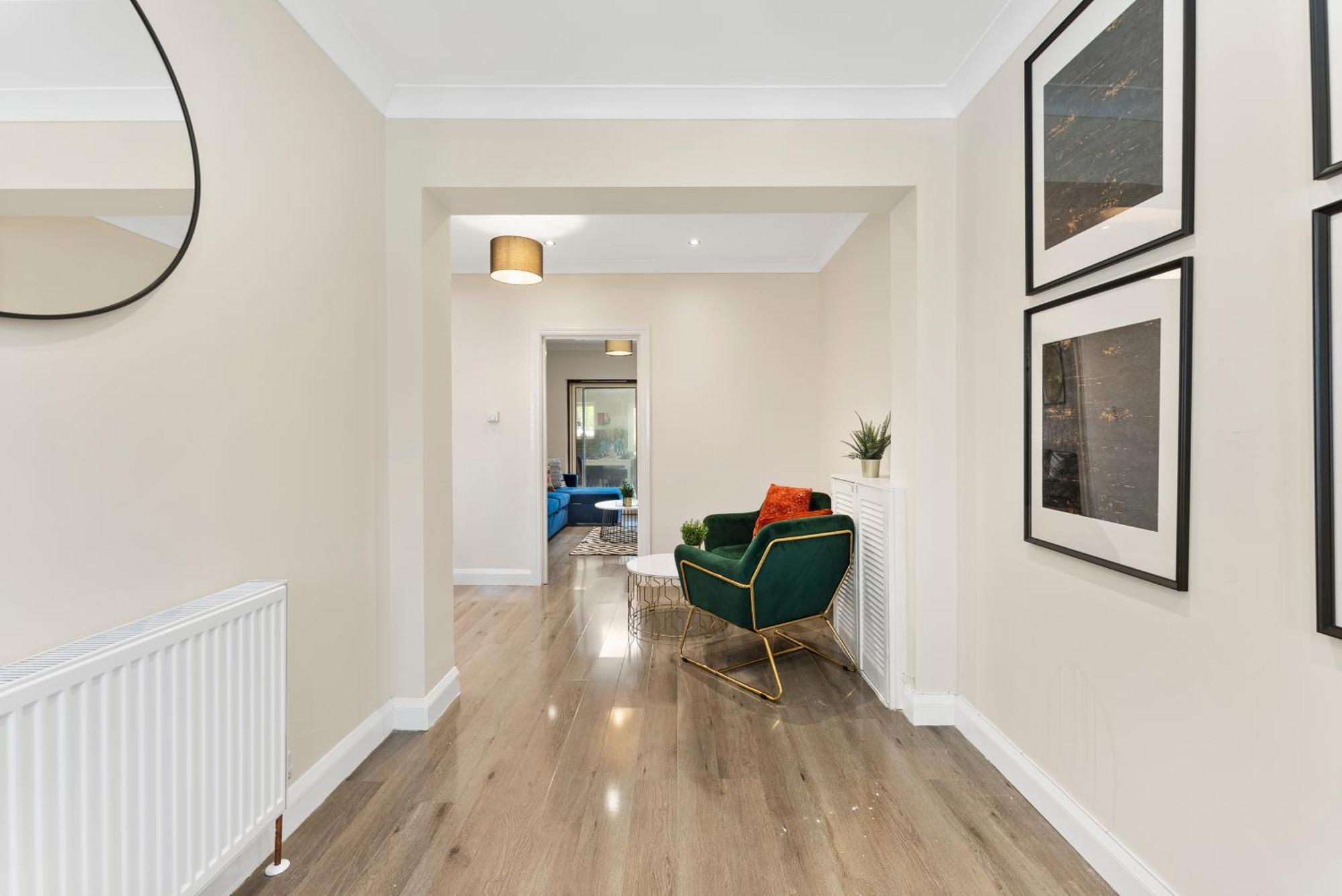 Beautiful Wembley Gem - Parking -sleeps 14 London