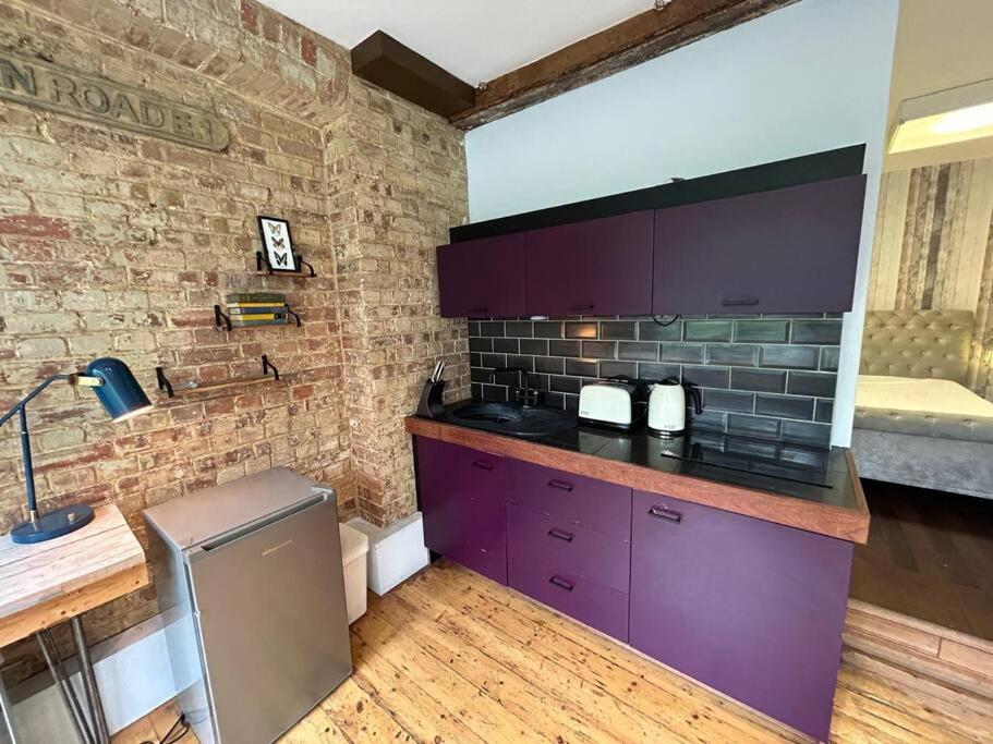 Bright Flat In Islington