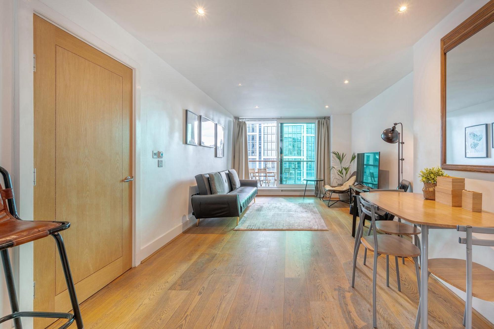 Riverside Balcony Apartments, 10 Minutes From Oxford Circus Apartamento