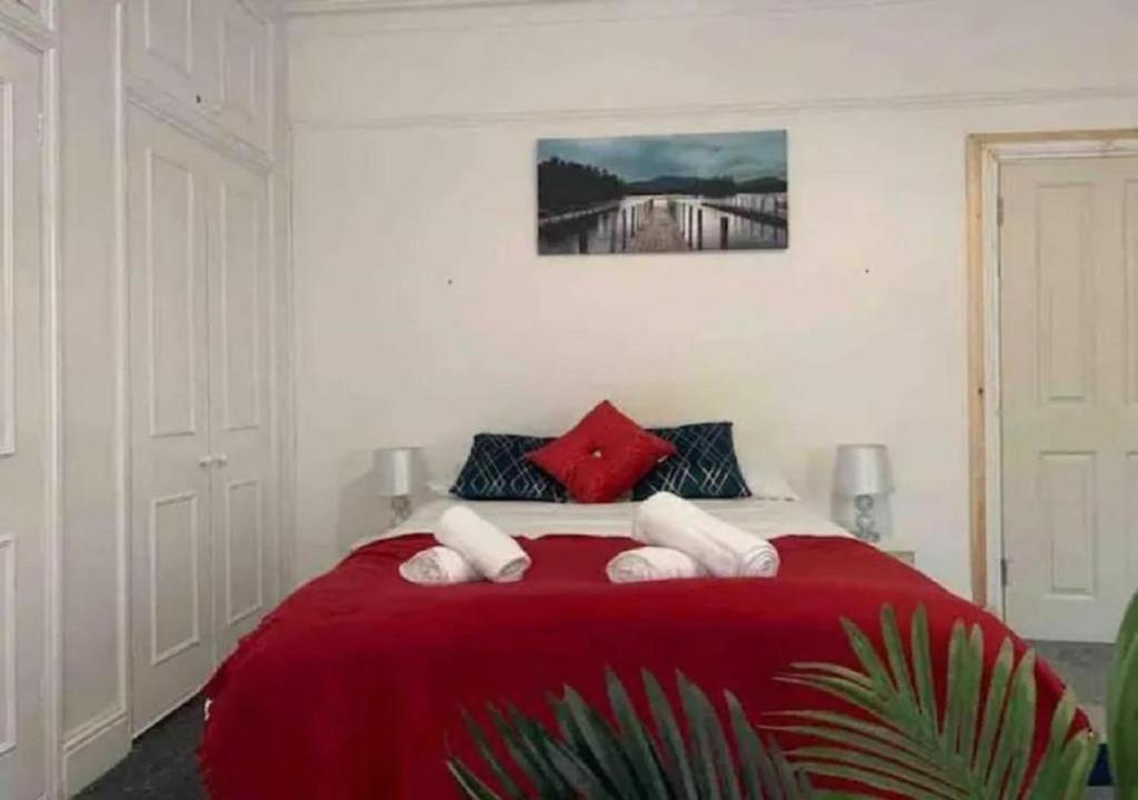 Balham, South Spacious, Lambert, 6 Available * London