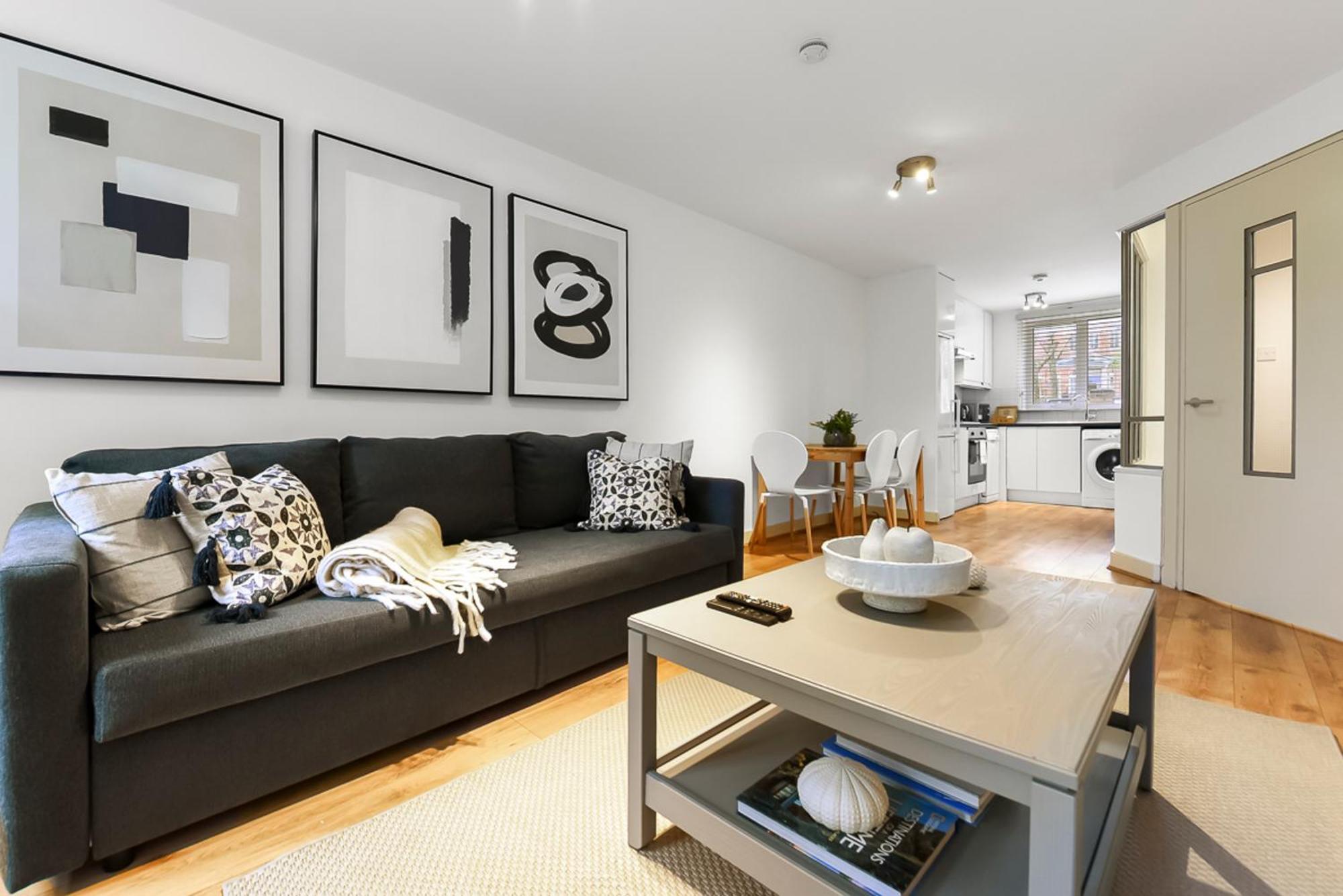 Apartment 1 Bed Garden Flat- Belsize Park London