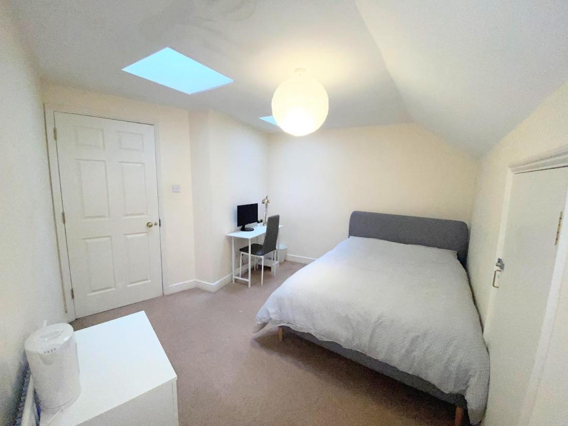 Homestay In Putney