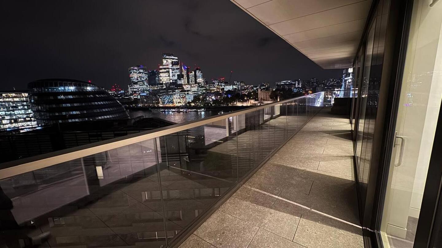 Super Large Nice Direct Views Tower Bridge Apartment