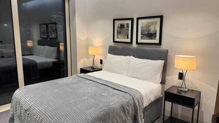 Super Large Nice Direct Views Tower Bridge Apartment *