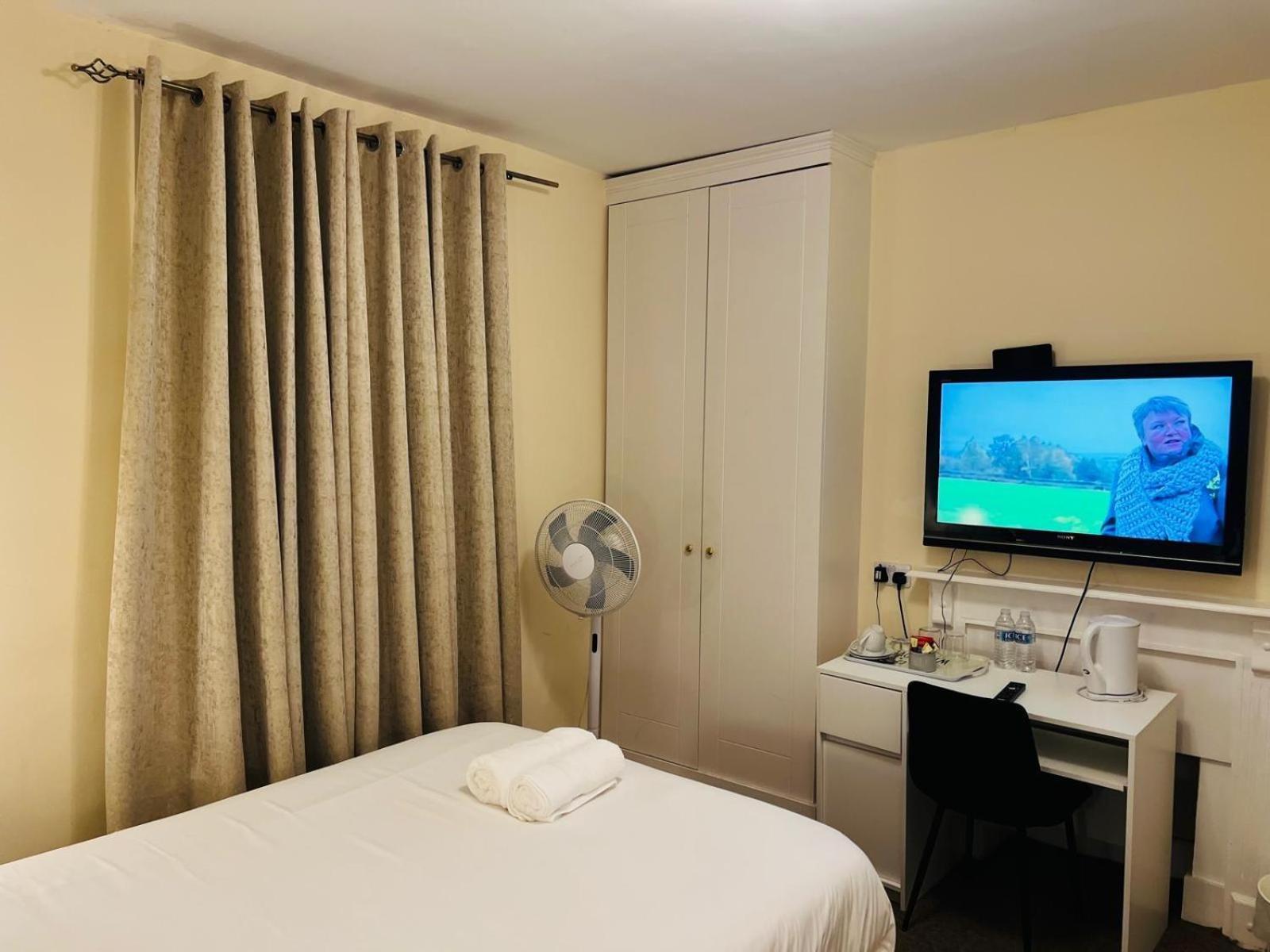 Vauxhall Guest house
