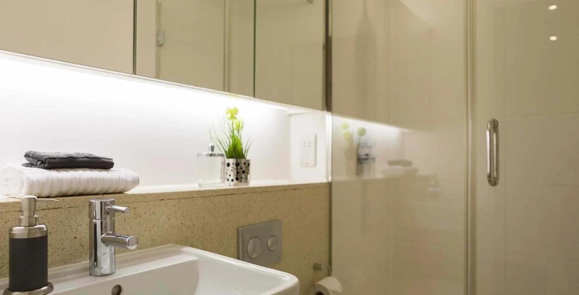Studios, And Private Bedrooms With Shared Kitchen At Chapter Kings Cross In