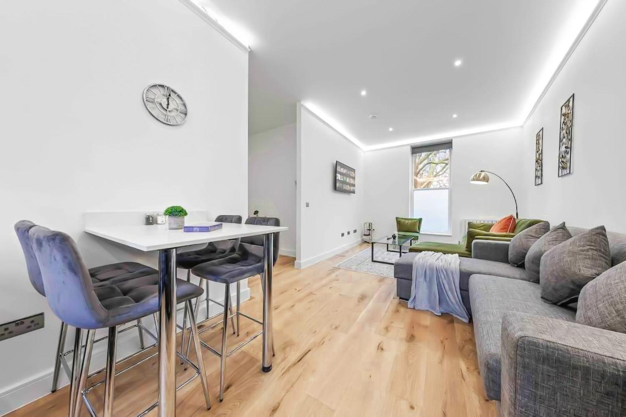 Apartment 2br Flat For 6 In Central Lr2 London