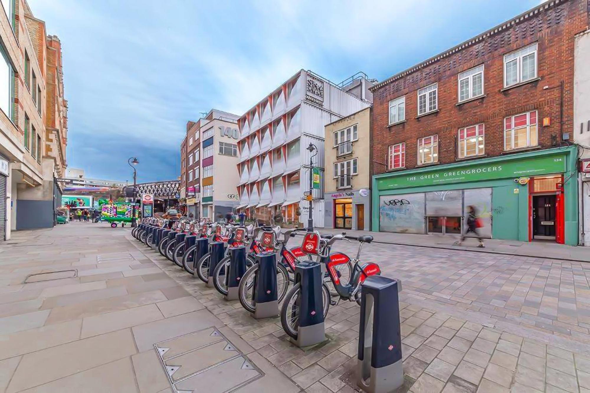 Apartment Amazing 2 Bed Bath Flat With Eye View Lm7 London