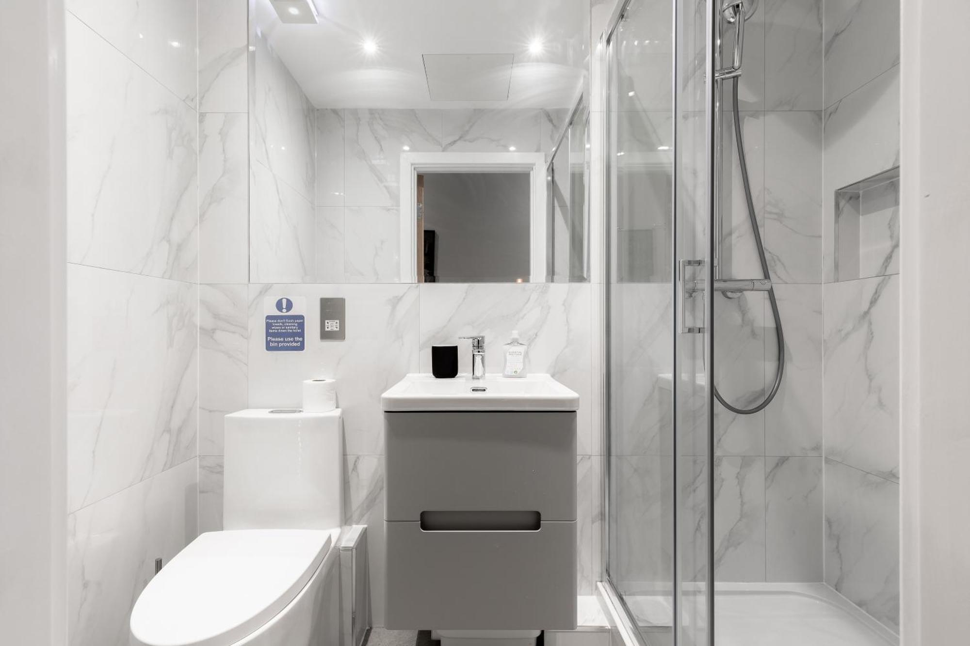 Hyde Park Apartment