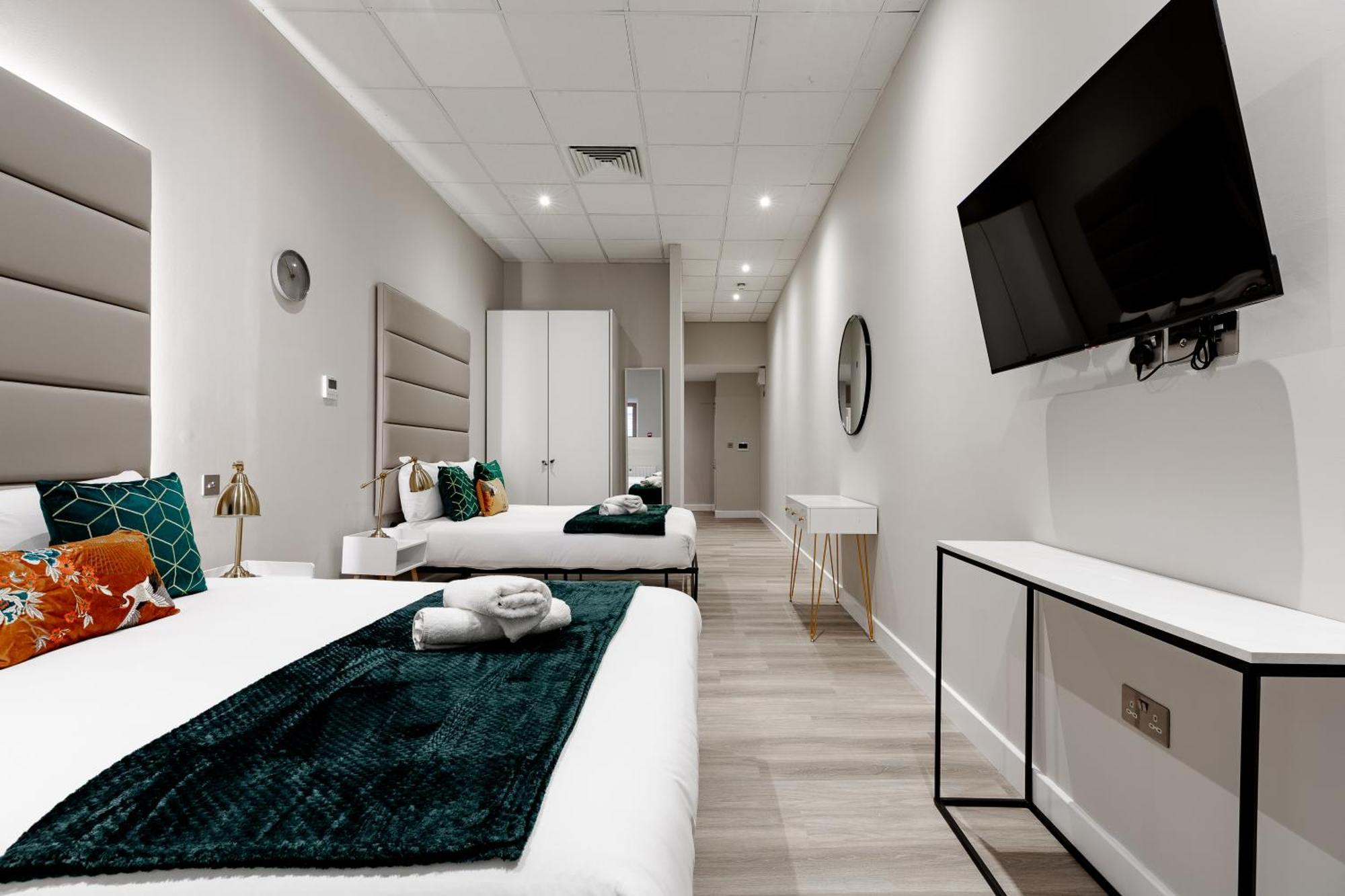 Hyde Park Apartment London