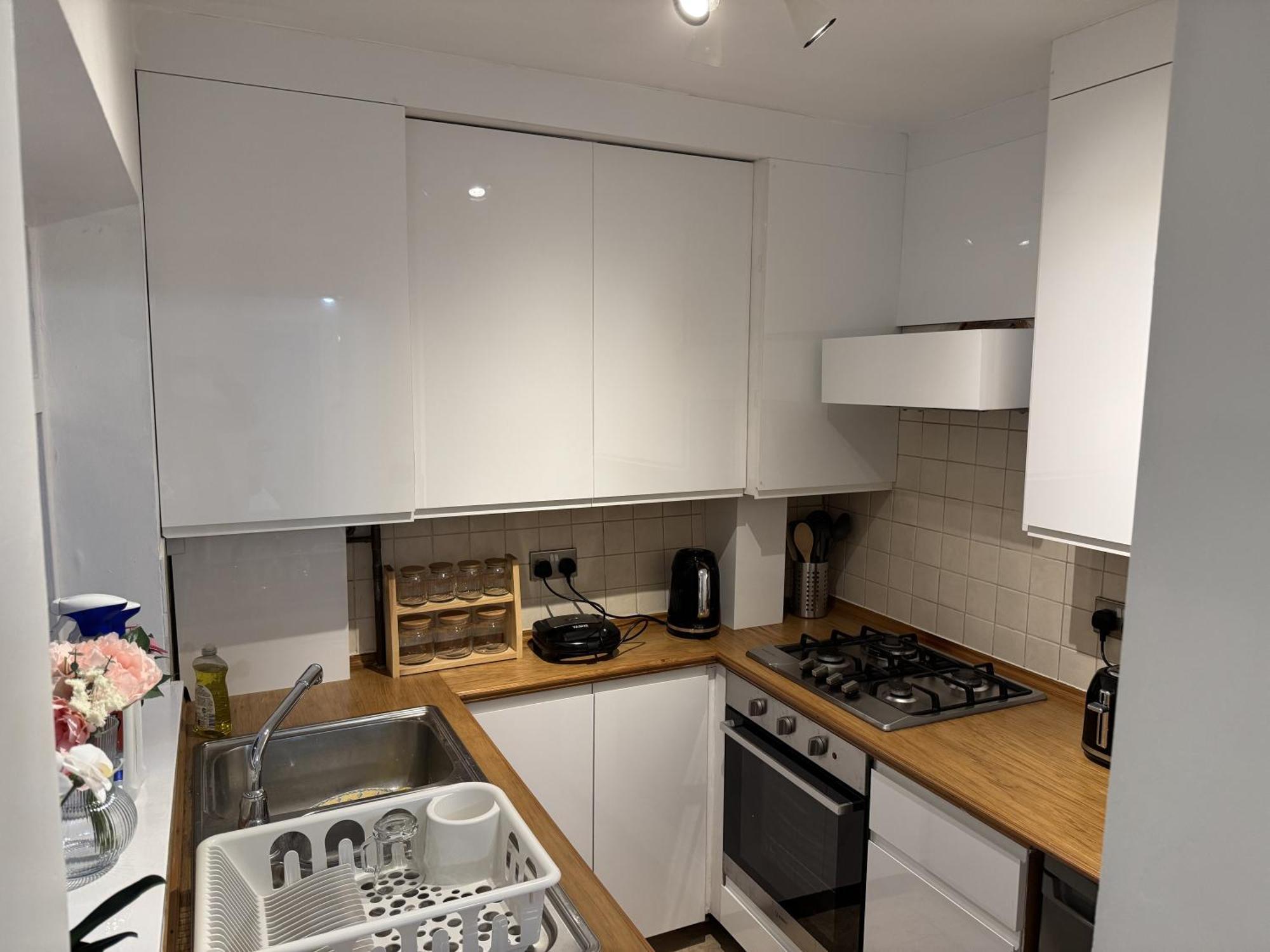Stylish Entire With Private Garden In Camden, Apartment