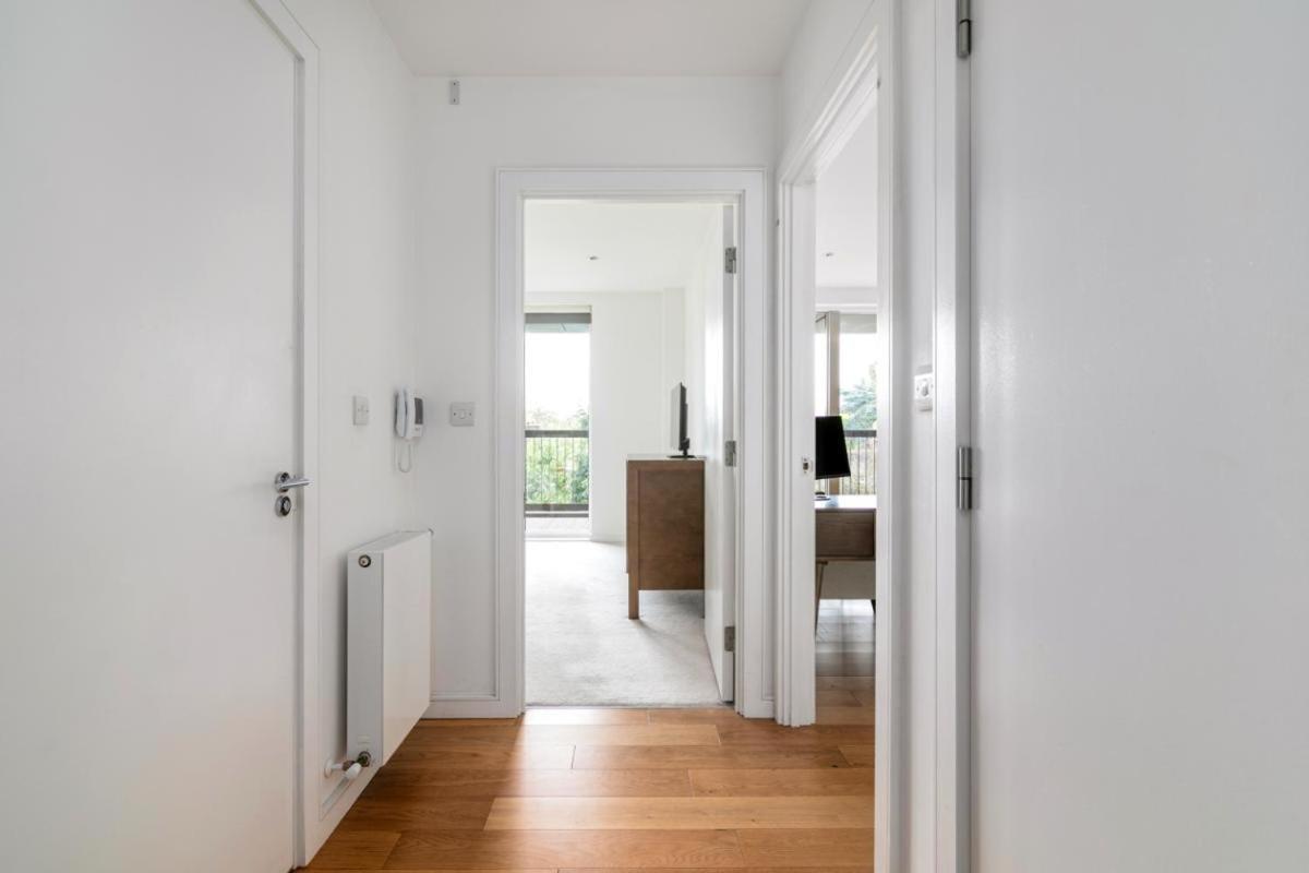 Brilliantly Connected 1bd Flat By Clissold Park Apartment