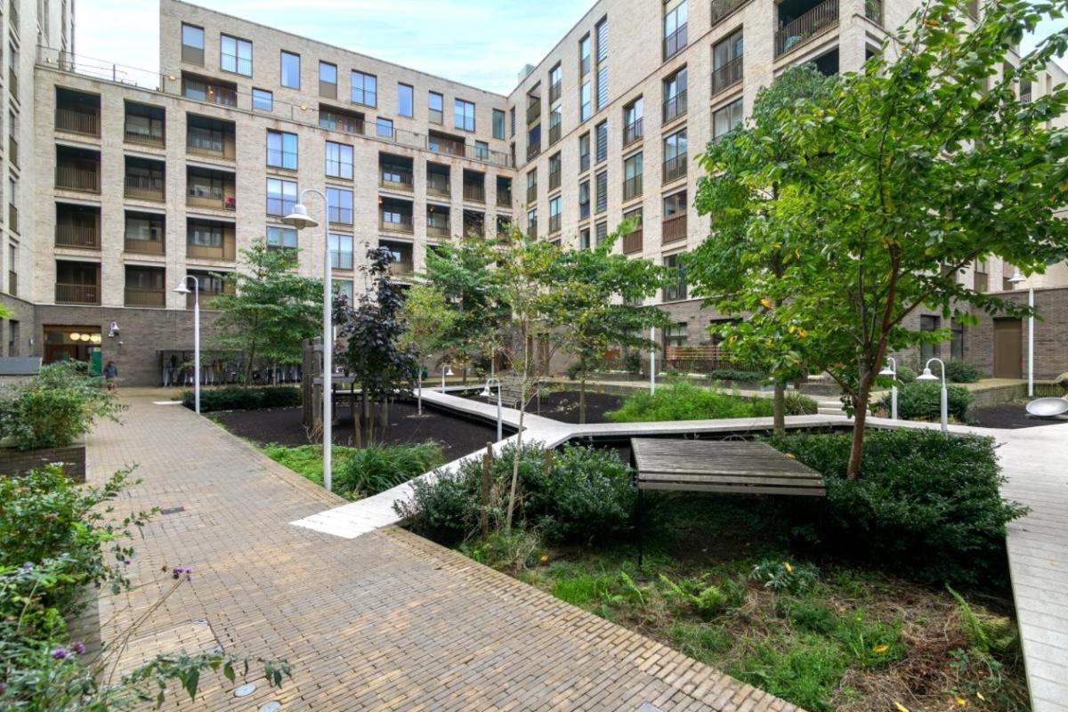 Brilliantly Connected 1bd Flat By Clissold Park Apartment London