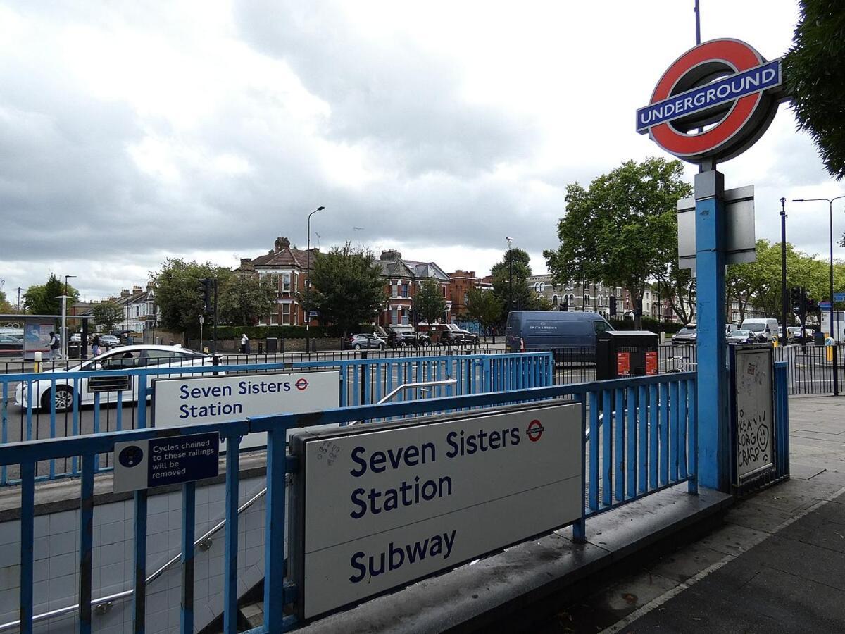 3 Bedroom With Garden Near Tube Station Apartment *