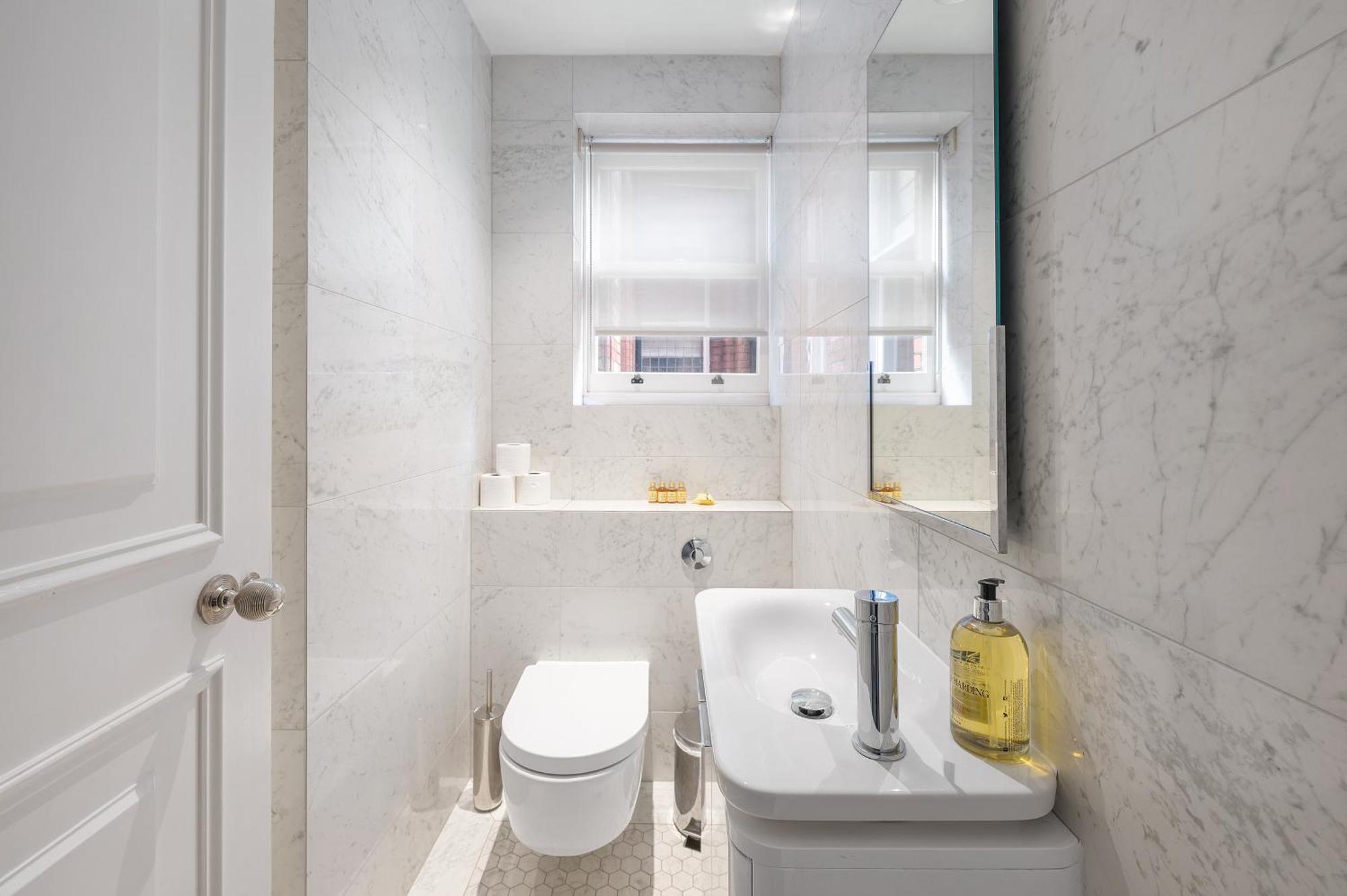 Casa Italia Near Sloane Square, Harrods And Kings Road - Washing Machine & Wifi * Londres