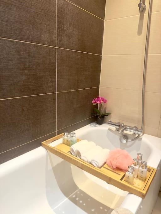 Apartment Enchanting 2brgarden Flat *