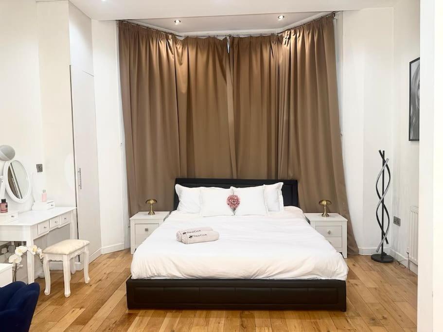 Apartment Enchanting 2brgarden Flat London
