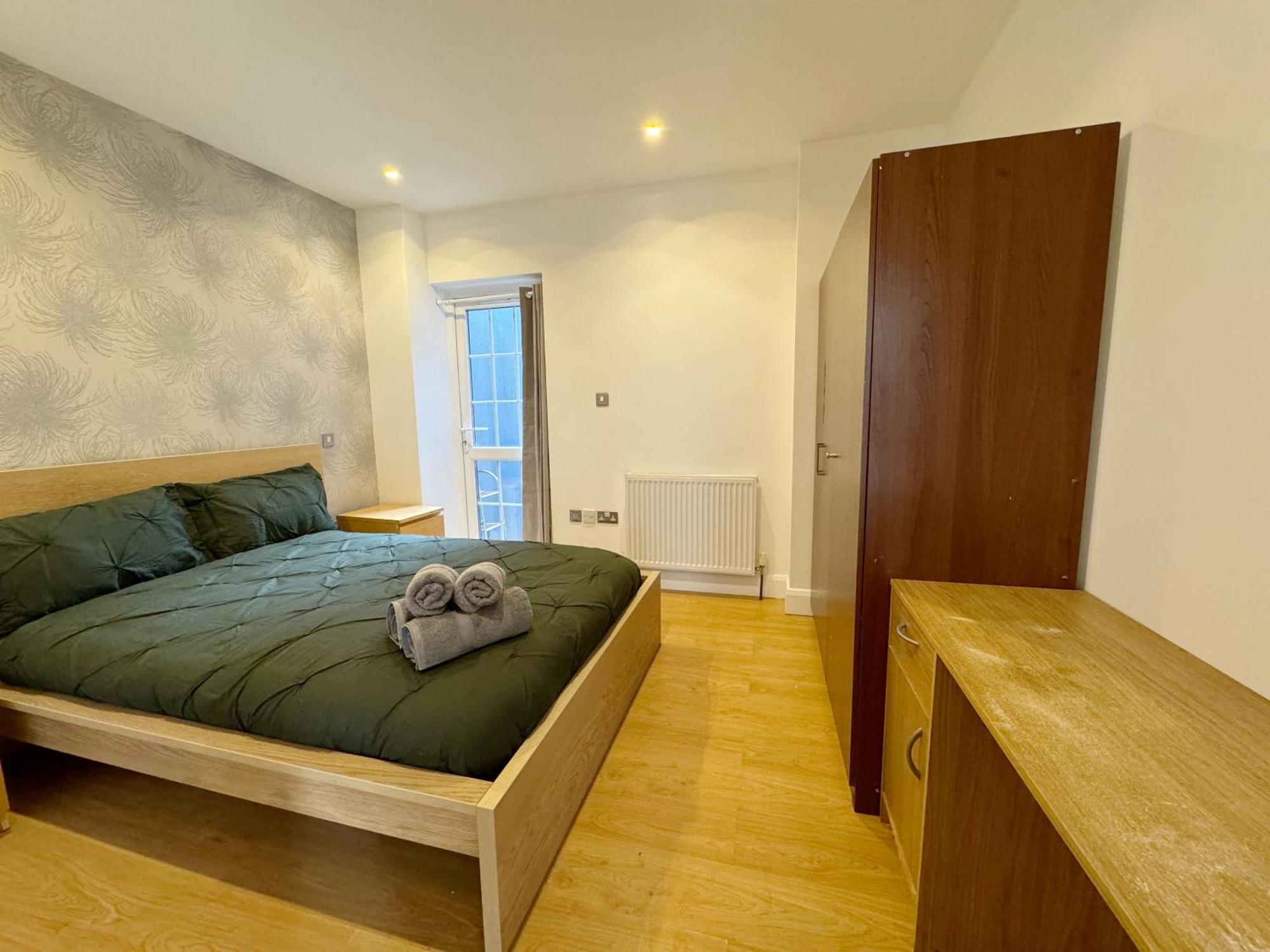 Budget Double In Acton, Near & Heathrow