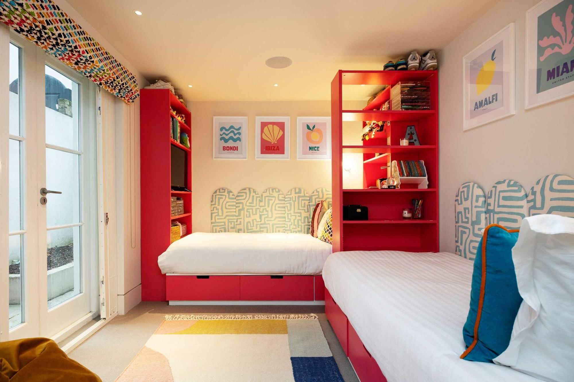 Veeve - Chelsea Square Serenity Apartment London